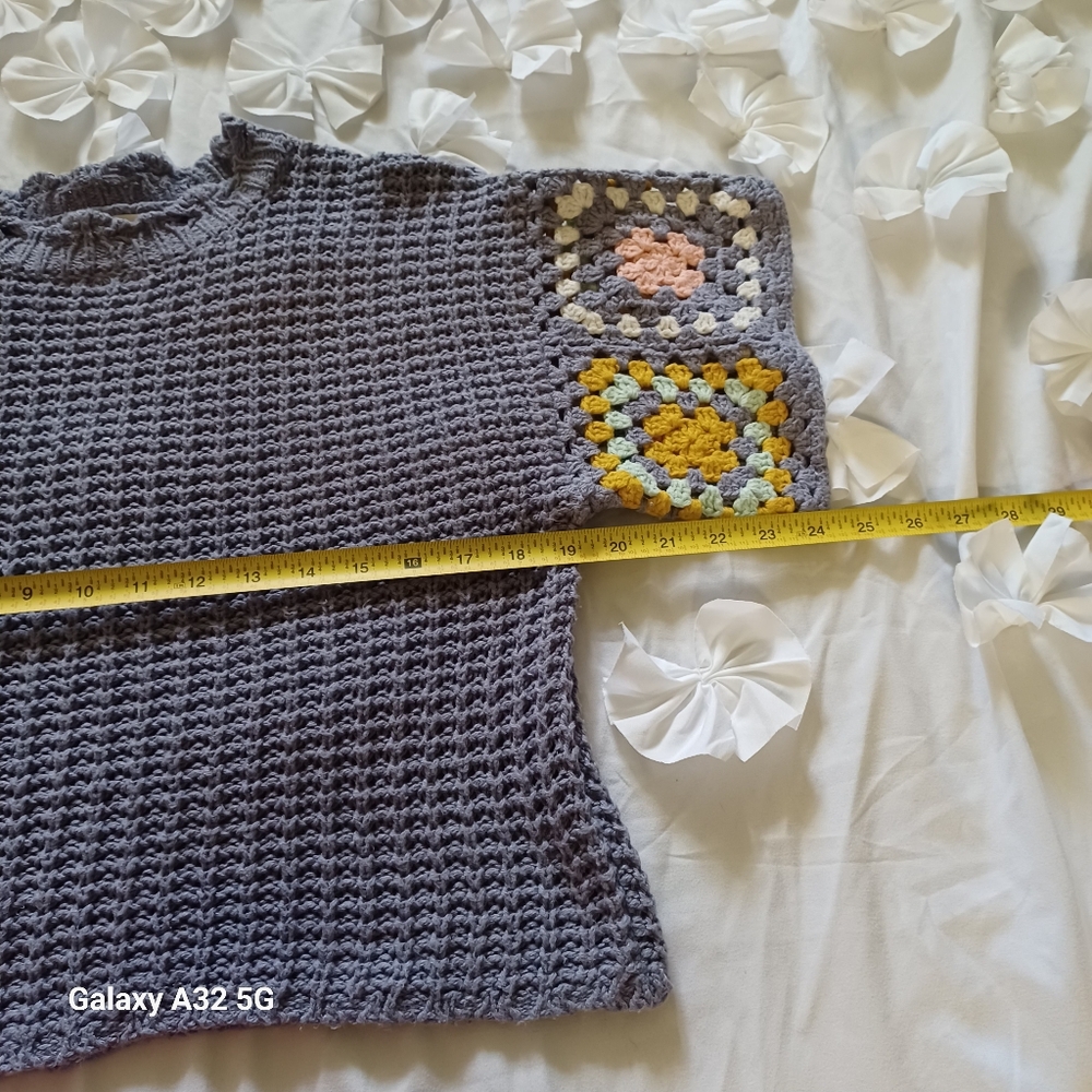 Universal Size XS Thread Gray Cropped Boxy Top - Picture 12 of 12